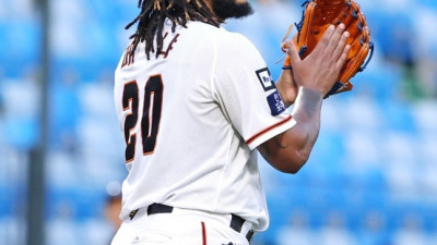 ‘문동주의 멘토’였던 前 한화 에이스 페냐, 대만리그서 대활약…ERA 1.75로 CPBL 1위