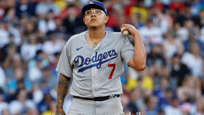 ‘몰락한 특급 좌완’ 유리아스, 징계 종료 후 MLB 복귀 노린다… 보라스 “커리어 이어갈 의지 있어”